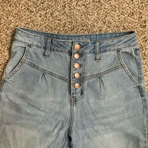 Wild Fable High Waisted Light Wash Jeans